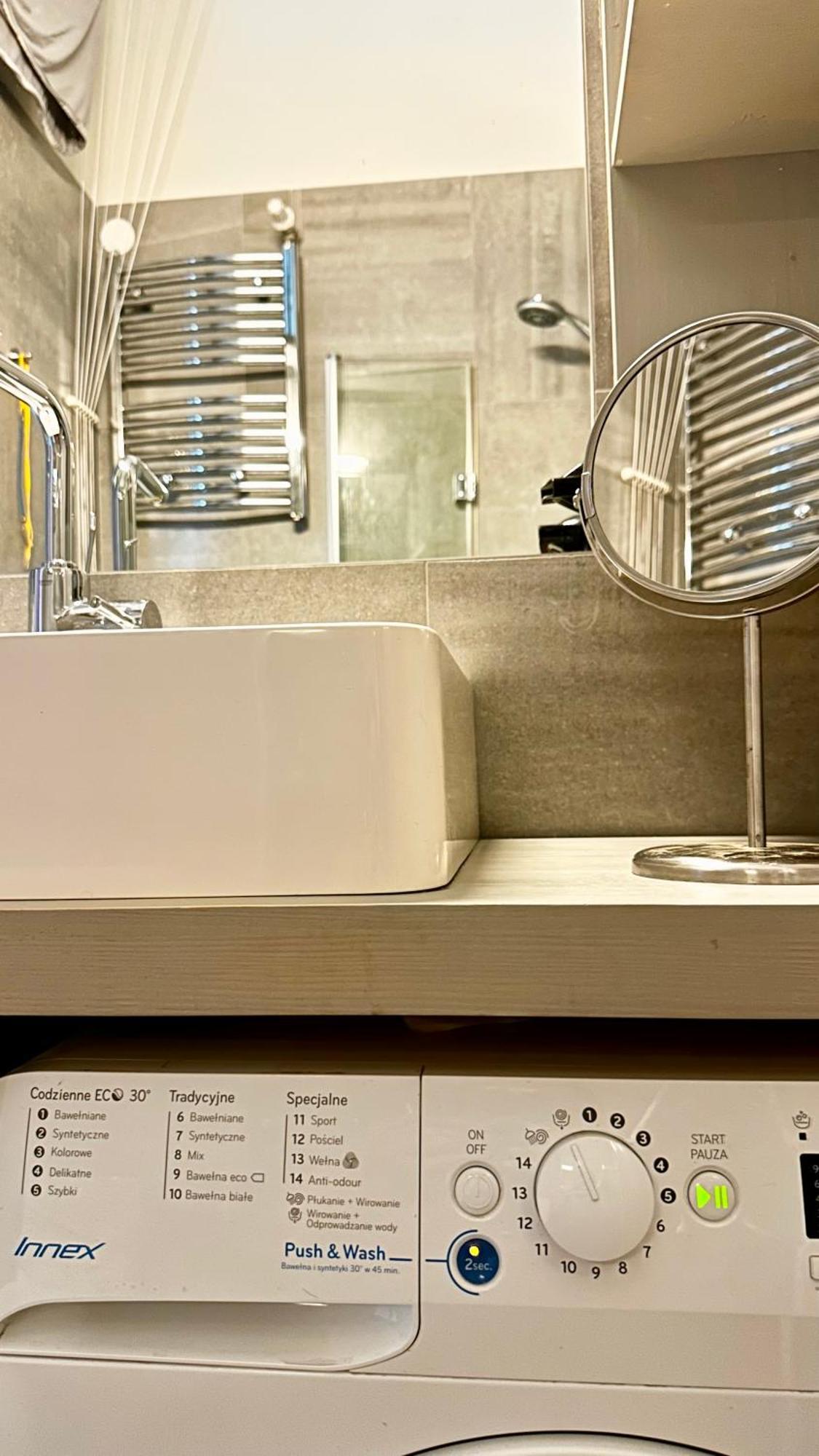 Apartament 4m High In Heart Of Warsaw!